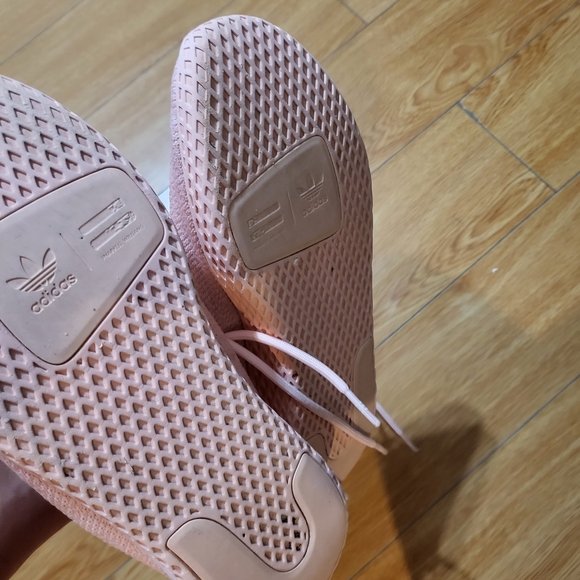 Adidas  Pink Minimalist Sneakers Lightweight Knit - Picture 7 of 7